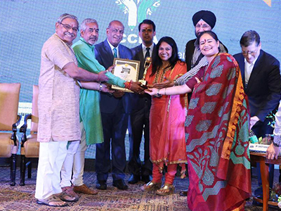 Leadership & Top University in Gujarat State Award - 2017