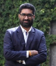 Mr. OMKAMAL GIRISHBHAI VASHI