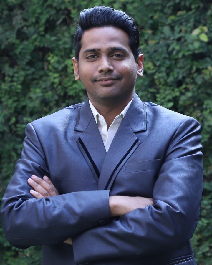 Mr. KRUNAL HARIKISHAN AJMERI