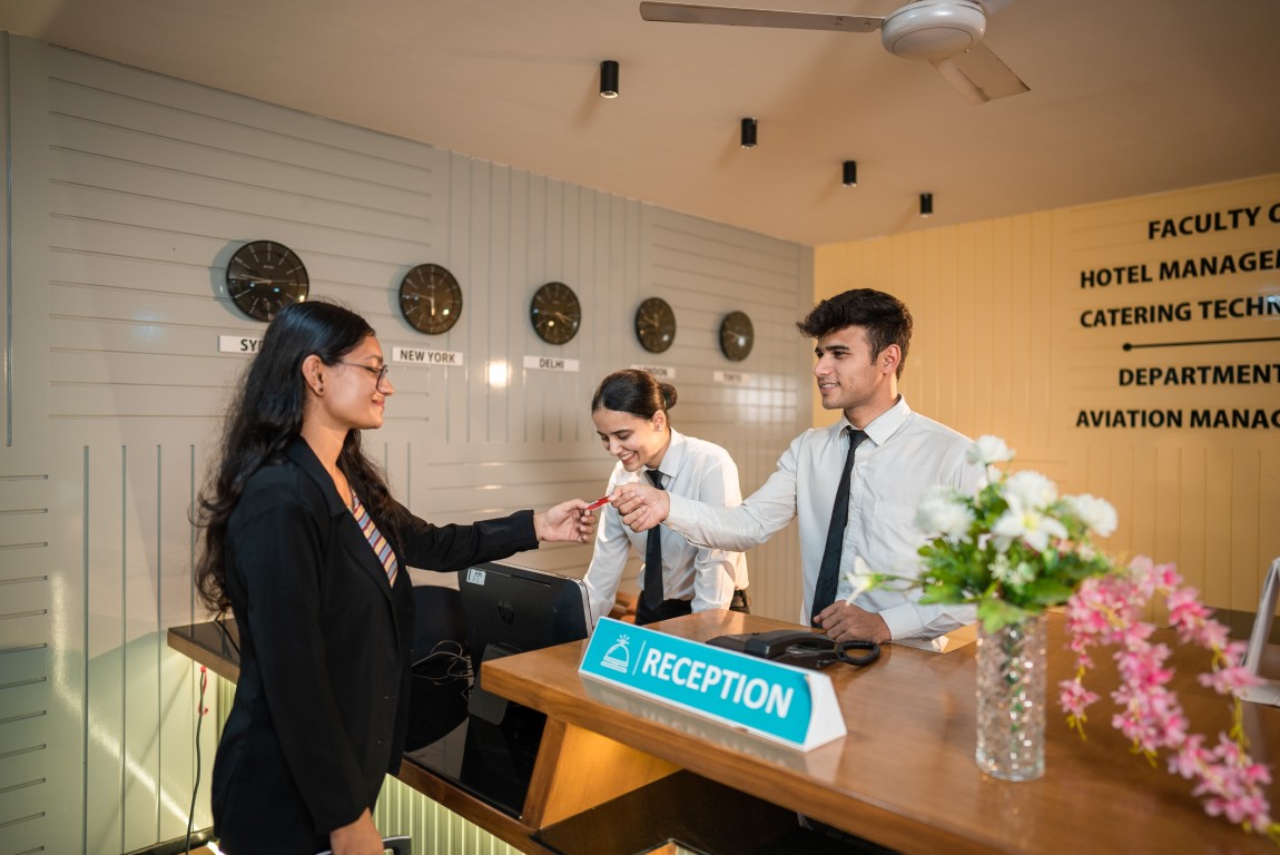 Training Restaurant & Hotel