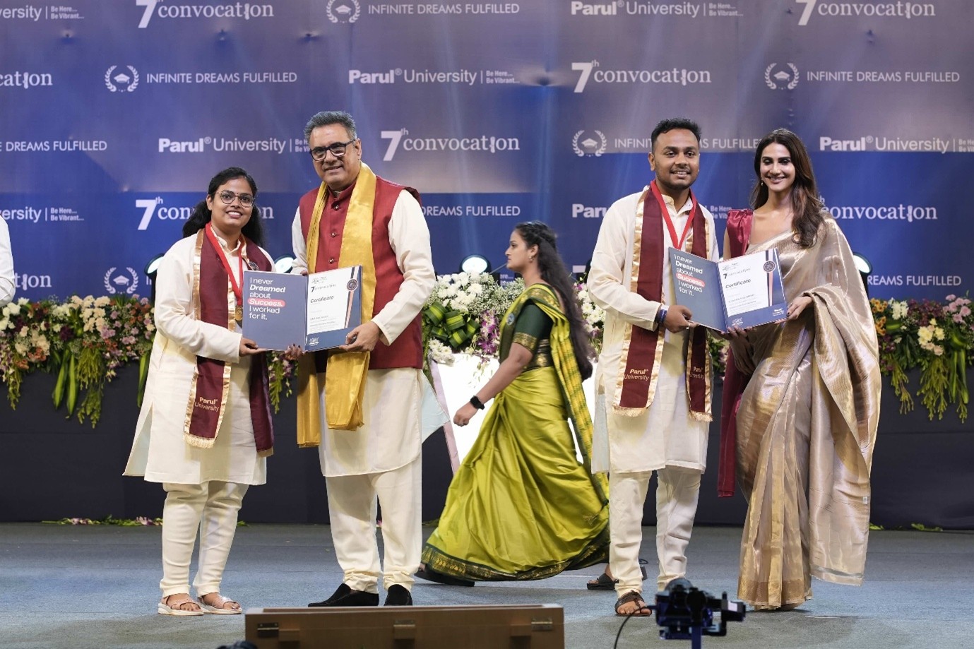 Distinguished Alumni at Parul University Convocation