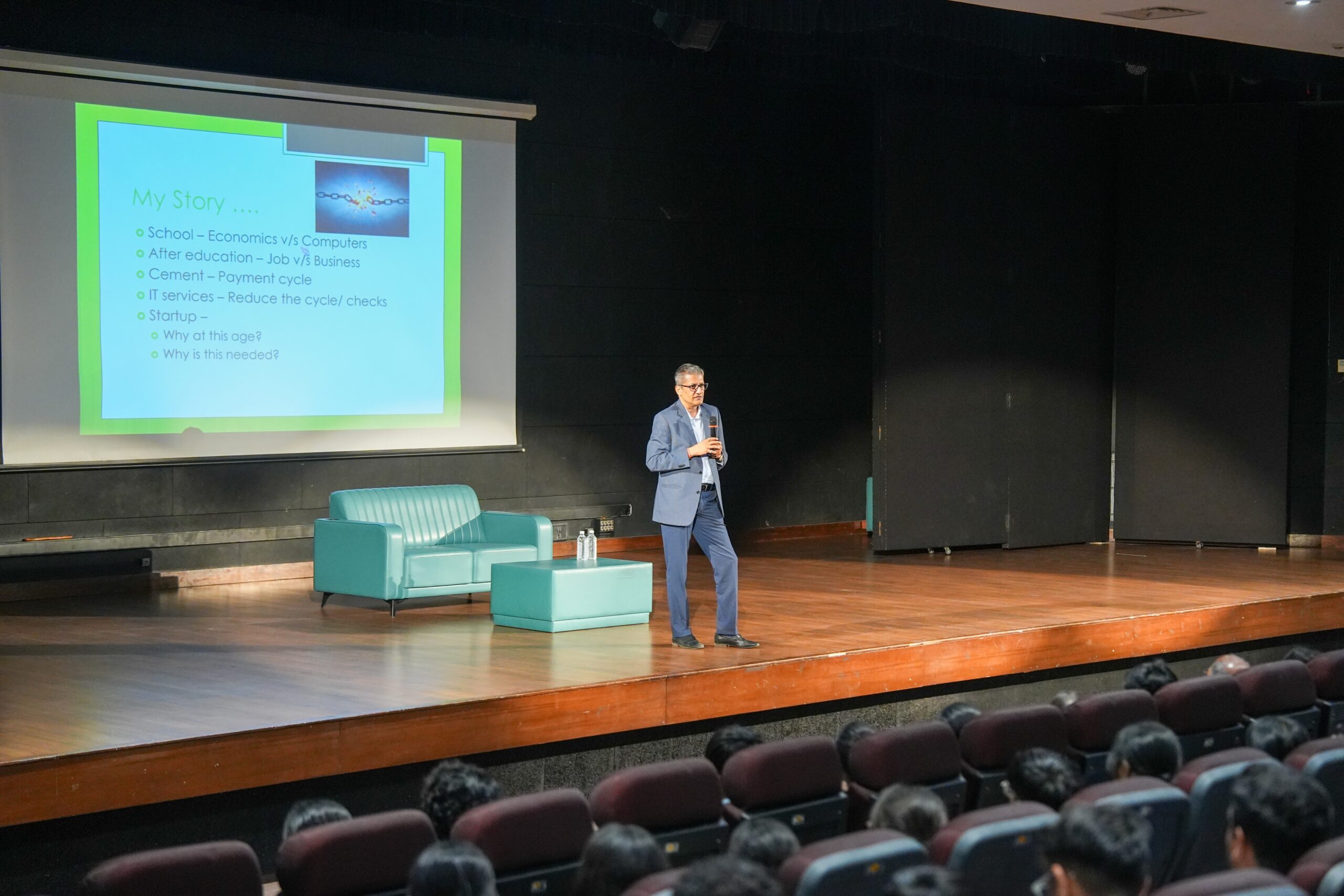 Founder sharing startup resilience lessons at Vadodara Startup Festival.